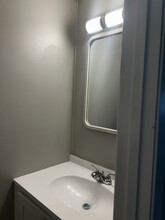301 Emerald Dr in Bristol, VA - Building Photo - Building Photo