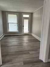138 N Market St in Elizabethtown, PA - Building Photo - Building Photo