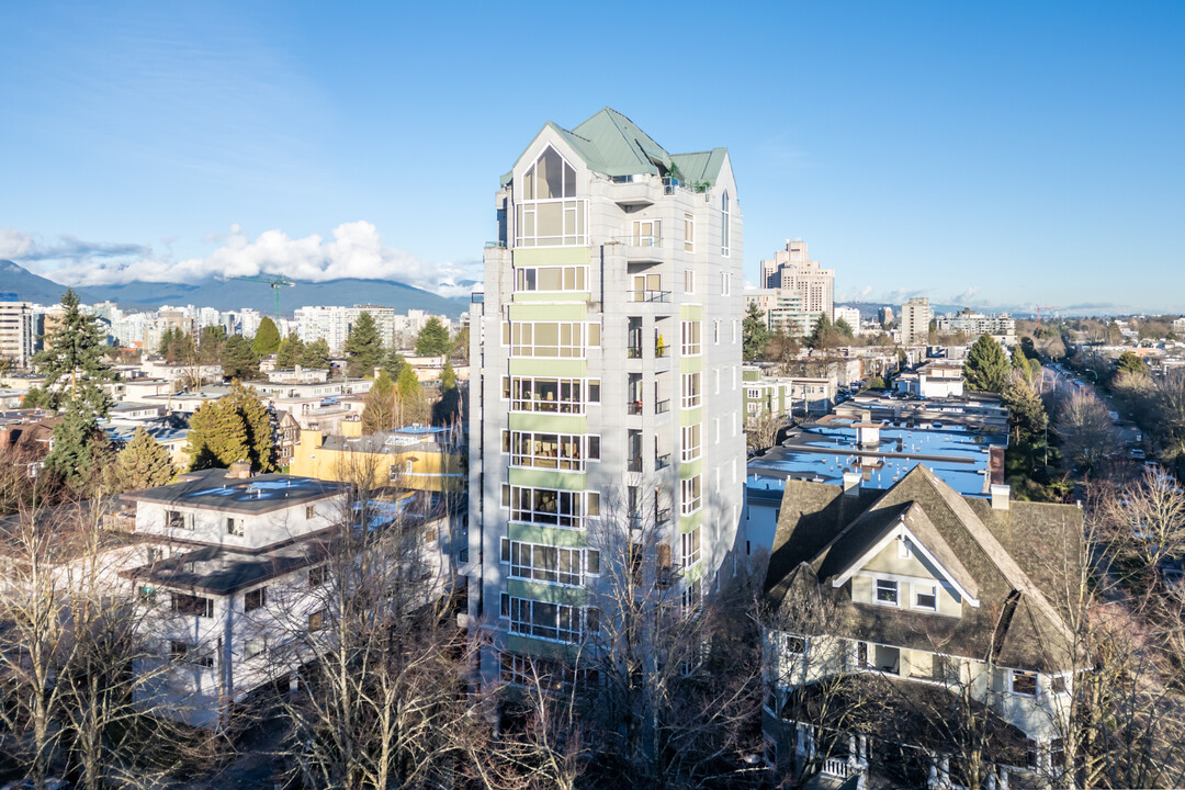 2838 Birch St in Vancouver, BC - Building Photo