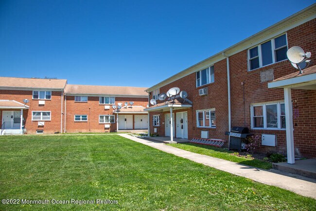 65 Steiner Ave in Neptune City, NJ - Building Photo - Building Photo