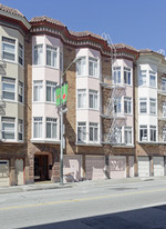 960 Bay St Apartments