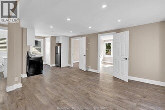1376 Goyeau St in Windsor, ON - Building Photo - Building Photo