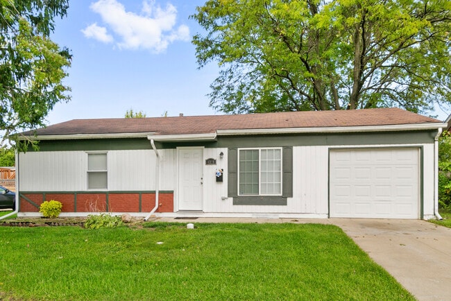 property at 4328 Greenbrier Ln