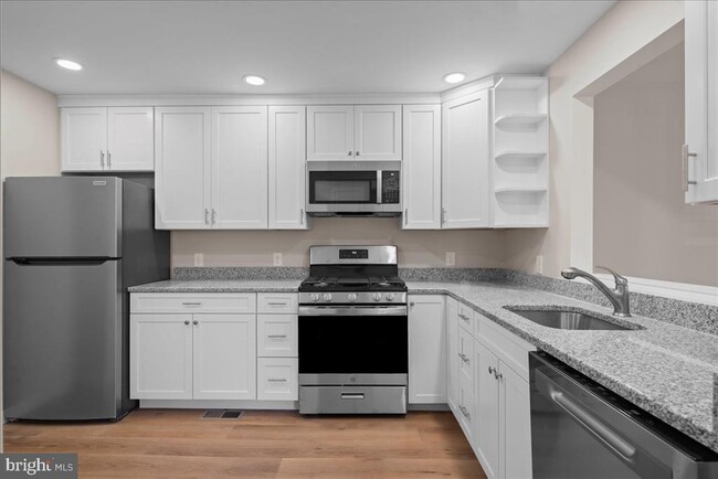 property at 1 Center St