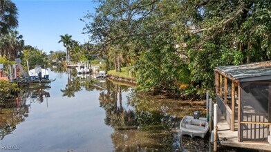 13529 Island Rd in Ft. Myers, FL - Foto de edificio - Building Photo