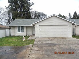 3151 Park Ave NE in Salem, OR - Building Photo