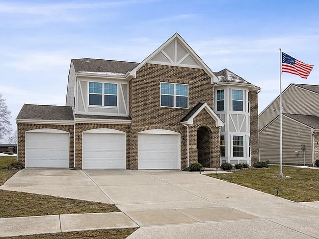 property at 4378 Ashworth Ln