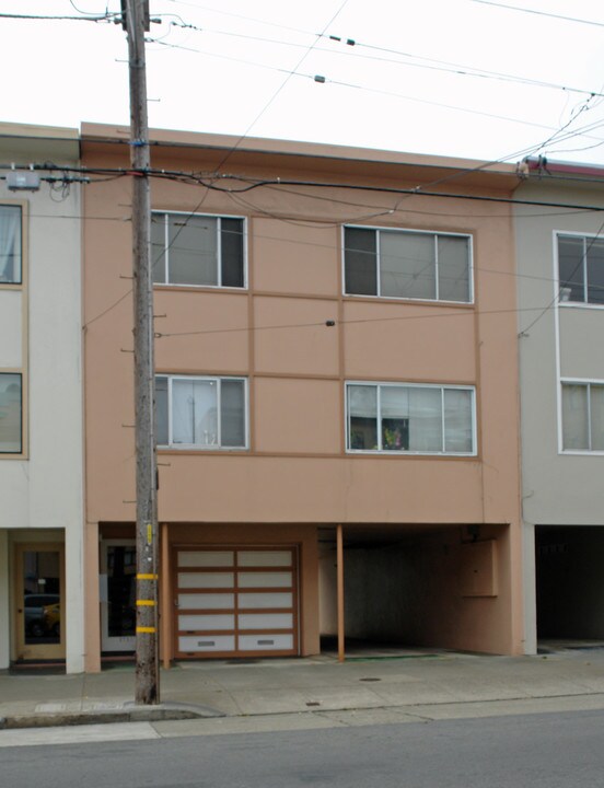 2721 Clement St in San Francisco, CA - Building Photo