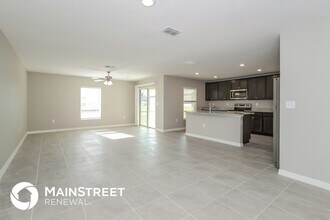 1716 Canaan Lp in Dundee, FL - Building Photo - Building Photo