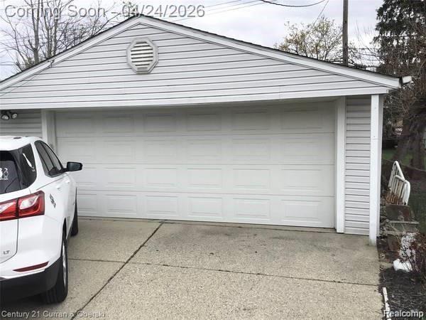 31217 Cherry Hill Rd in Westland, MI - Building Photo - Building Photo