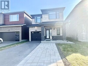 165 Gosling Cres in Ottawa, ON - Building Photo - Building Photo