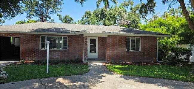 2151 Datura St in Sarasota, FL - Building Photo - Building Photo