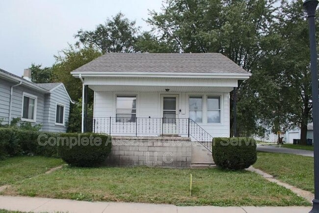 property at 2649 162nd Pl