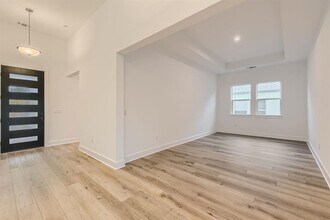 300 Alava Wy in Georgetown, TX - Building Photo - Building Photo