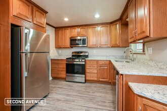 16 Cree Dr, Unit W-1110 in Greensburg, PA - Foto de edificio - Building Photo