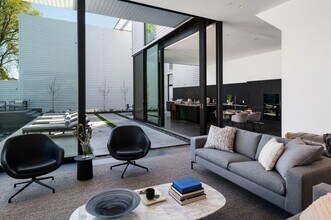 214 Tucker St in Healdsburg, CA - Building Photo - Building Photo