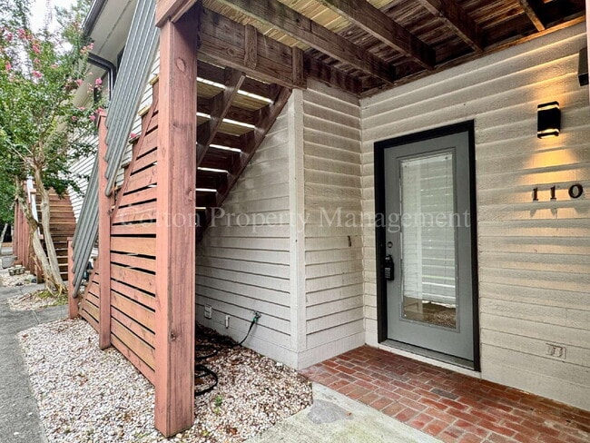 property at 1507 Military Cutoff Rd