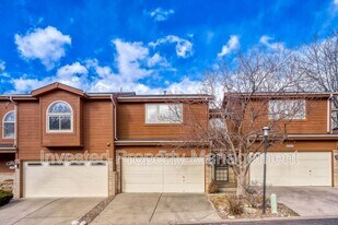 12445 W Ellsworth Pl in Lakewood, CO - Building Photo