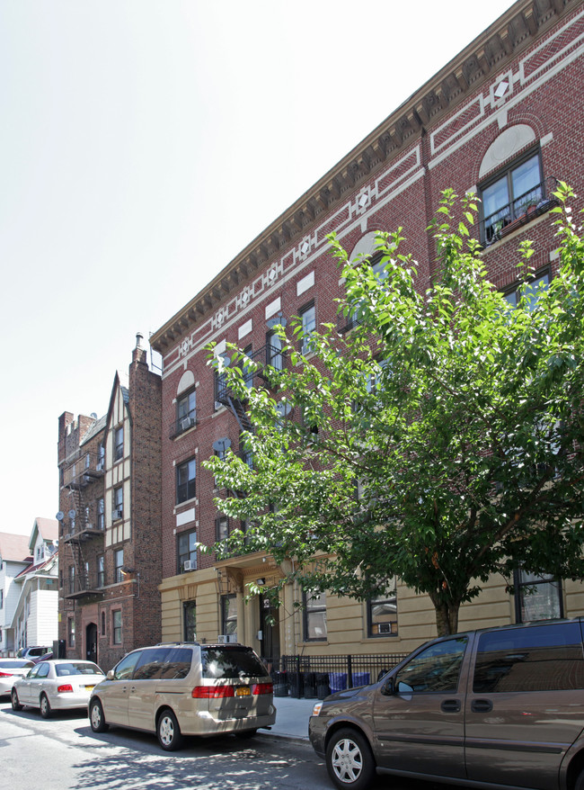 Glendale Arms in Brooklyn, NY - Building Photo - Building Photo