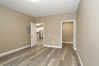 Laurel Point Apartments in Vandergrift, PA - Building Photo - Interior Photo