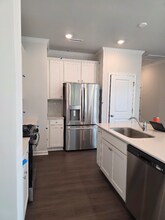 176 Paramount Dr in Smithfield, NC - Building Photo - Building Photo