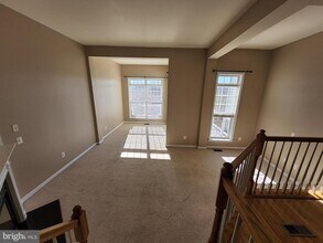 15692 William Bayliss Ct in Woodbridge, VA - Building Photo - Building Photo