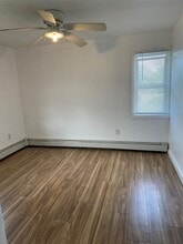 547 NY-17M in Middletown, NY - Building Photo - Building Photo