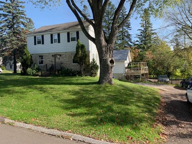 property at 1832 Eileen Ave