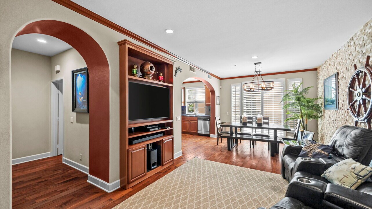 4449 Owens St in Corona, CA - Building Photo