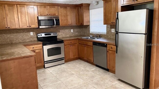 3803 Ferguson St in Sarasota, FL - Building Photo - Building Photo
