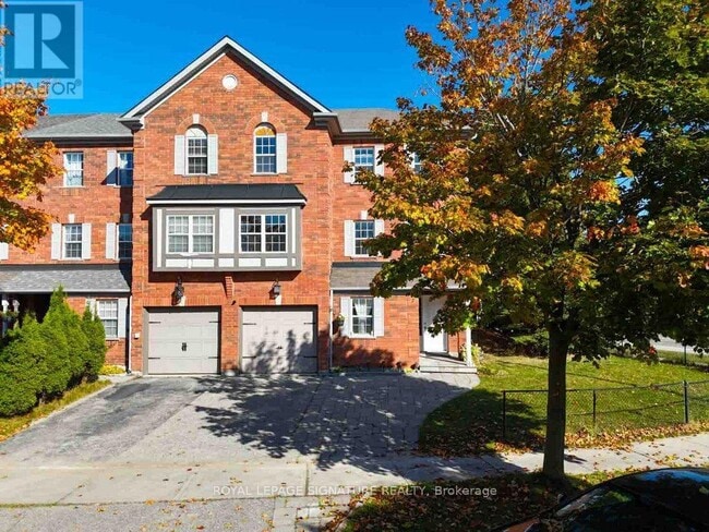 property at 7 Hawtin Ln