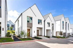 2519 Sutherland St in Austin, TX - Building Photo