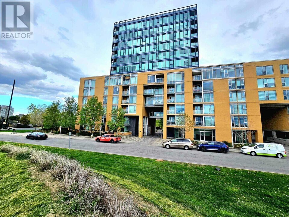 200-200 Lett St in Ottawa, ON - Building Photo