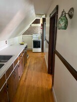 8 Rock Ter, Unit 3 in Boston, MA - Building Photo