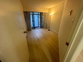 3136 Kingsway in Vancouver, BC - Building Photo - Building Photo