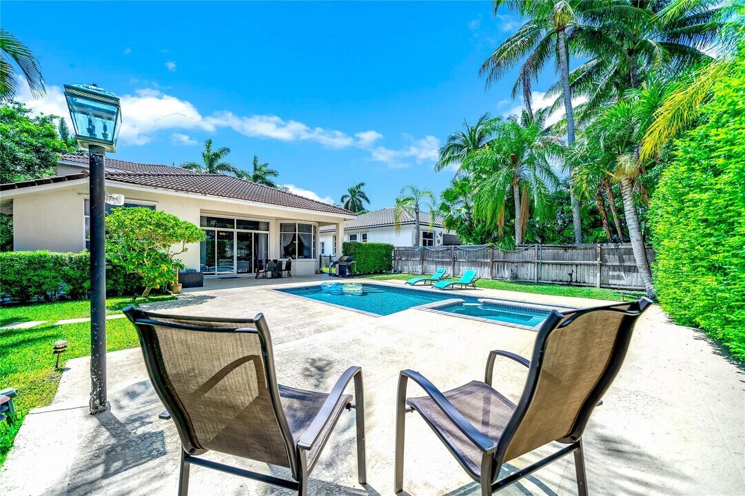 1241 S 13th Ave in Hollywood, FL - Building Photo