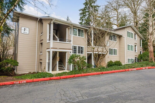 property at 10016 NE 120th Ln