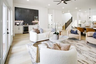 1214 W 24th St in Houston, TX - Building Photo