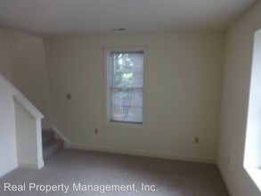 220 Shamrock Rd in Charlottesville, VA - Building Photo - Building Photo