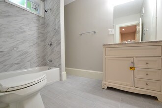 63 Ridgemont St, Unit 1 in Boston, MA - Foto de edificio - Building Photo
