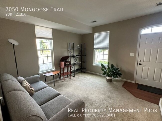7050 Mongoose Trail in Gainesville, VA - Building Photo - Building Photo