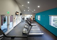 Fitness Center - Avana Skyway Apartments in San Jose, California