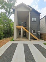 8101 Venus St in Houston, TX - Building Photo