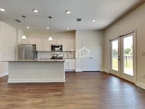 27334 St Andrews Ave in Wesley Chapel, FL - Building Photo - Building Photo