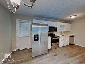 125 Cottonwood Loop in Dallas, GA - Building Photo - Building Photo