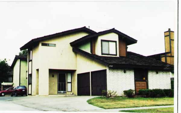 2122 Obarr Pl in Santa Ana, CA - Building Photo