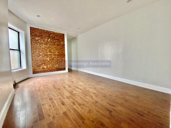 property at 541 W 156th St