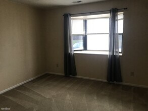 2175 Hedgerow Road-Unit -Unit A in Columbus, OH - Building Photo - Building Photo