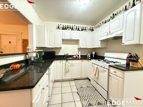 60 Egmont St in Brookline, MA - Building Photo - Building Photo