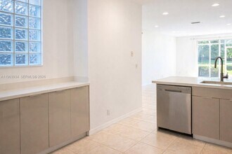 3686 San Simeon Cir in Weston, FL - Building Photo - Building Photo